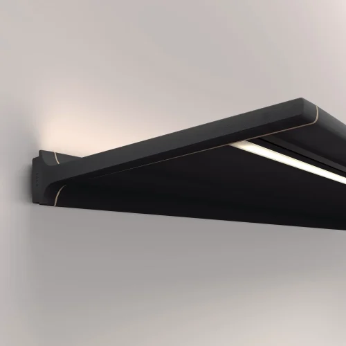 Nove Black